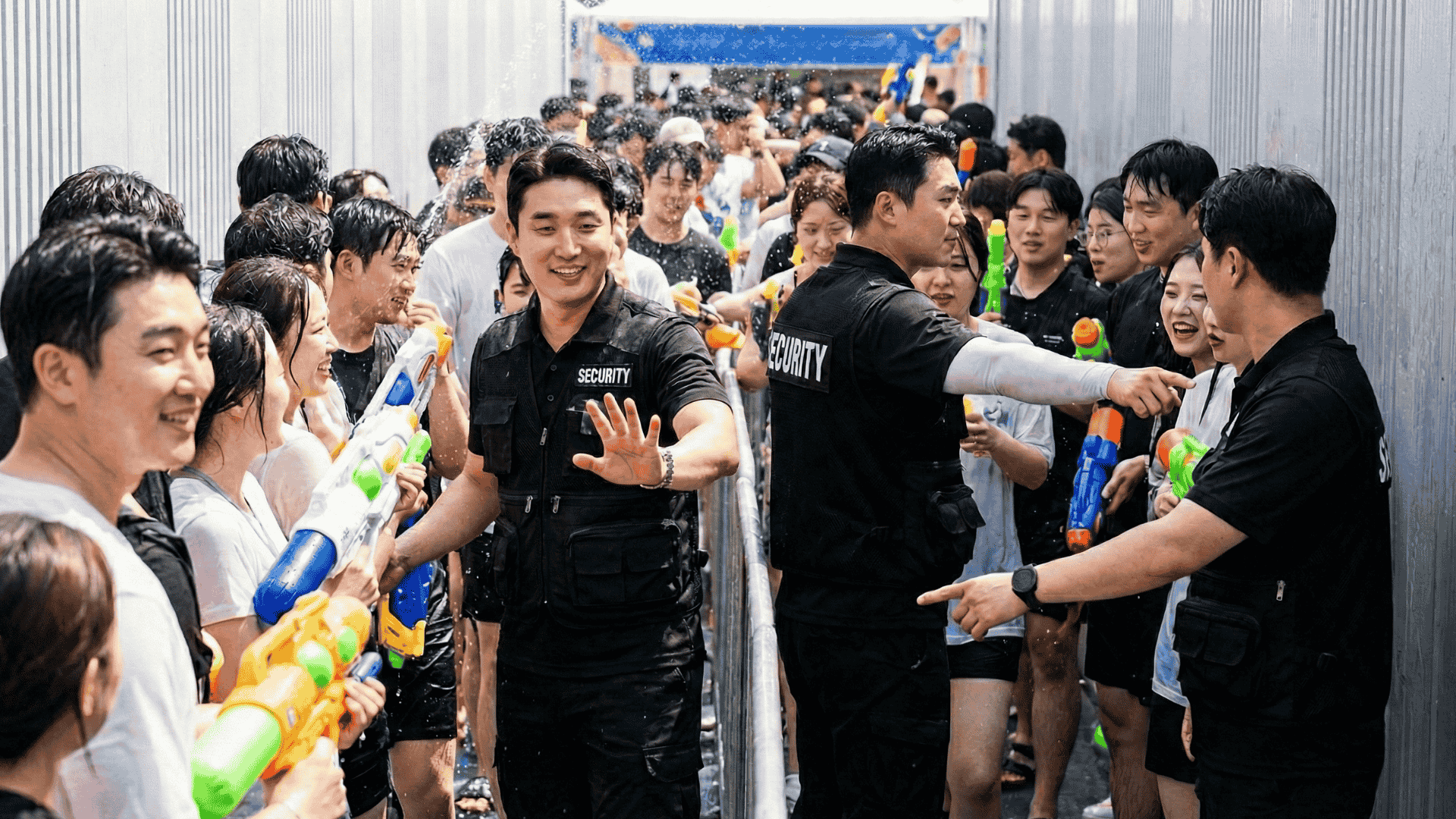 여름행사경비 여름축제경비 행사현장관리업체 축제경비업체 여름행사보안 여름축제보안 워터페스티벌보안 워터밤보안